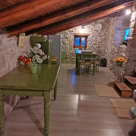 Chalet Casa Di Pietra